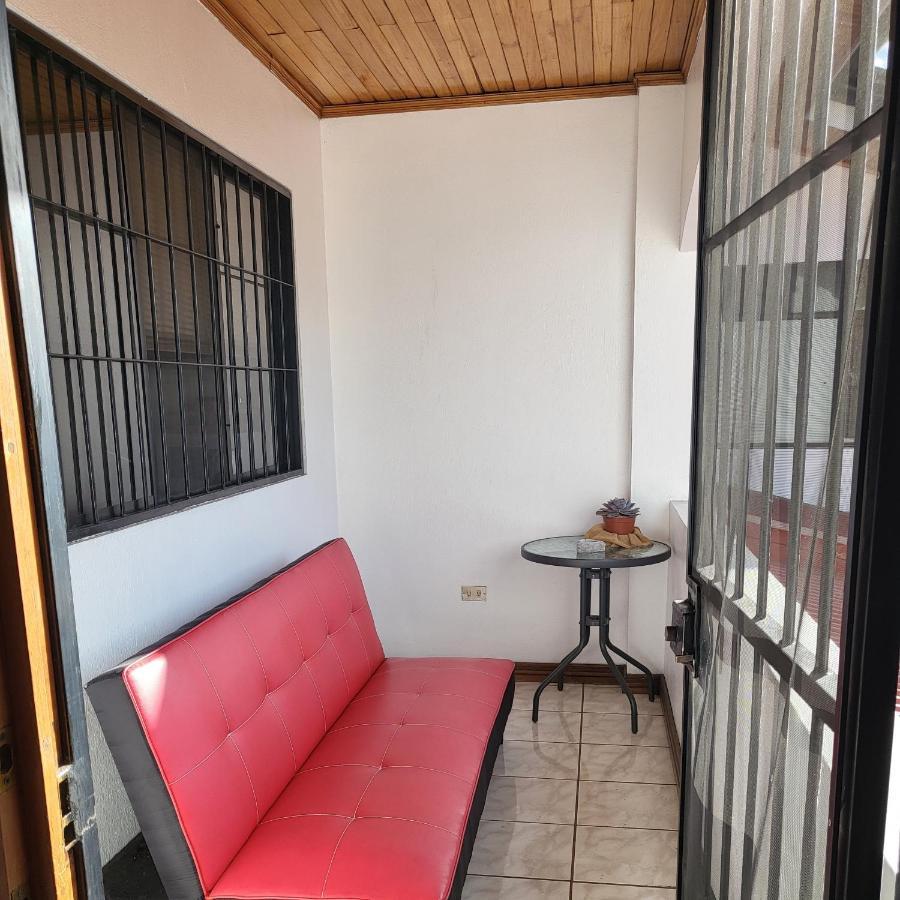 Don Carlos Place Upper Unit 알라후엘라 외부 사진